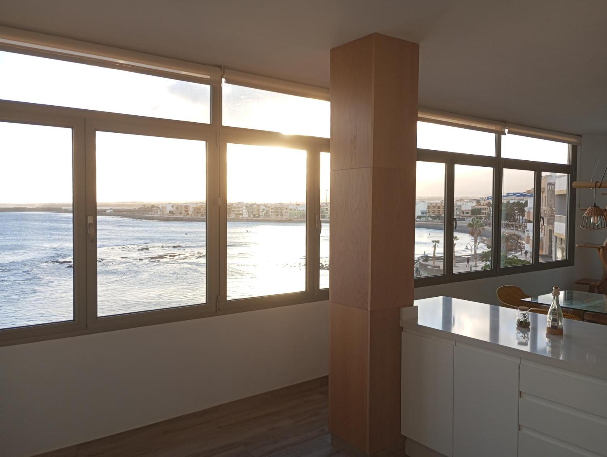 Sea View On Arinaga Beach Apartment Ngoại thất bức ảnh